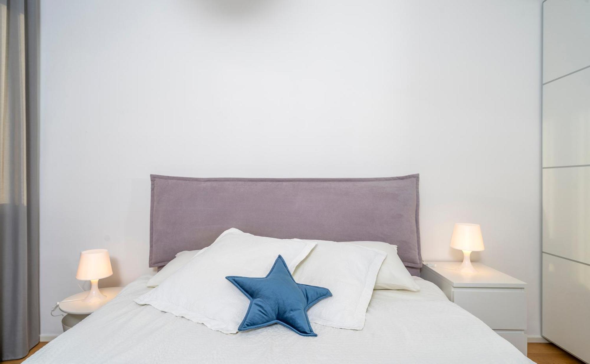 Cozy & Bright Apartment - W/ Balcony อูดิเน ภายนอก รูปภาพ